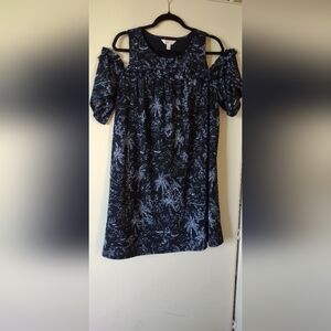 LC Black and White Women's Lined XL Peek A Boo Shoulder Dress